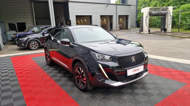 Peugeot 2008 image 6
