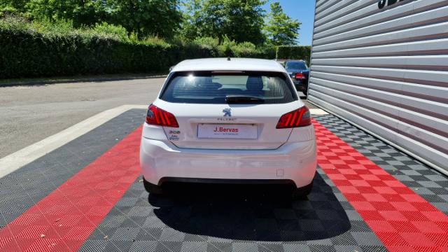 Peugeot 308 image 2
