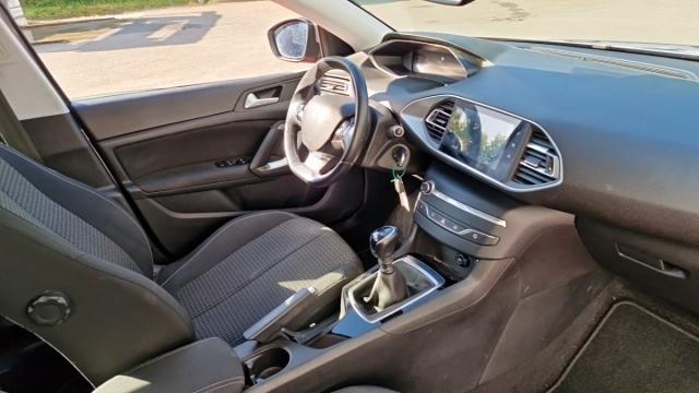 Peugeot 308 image 4