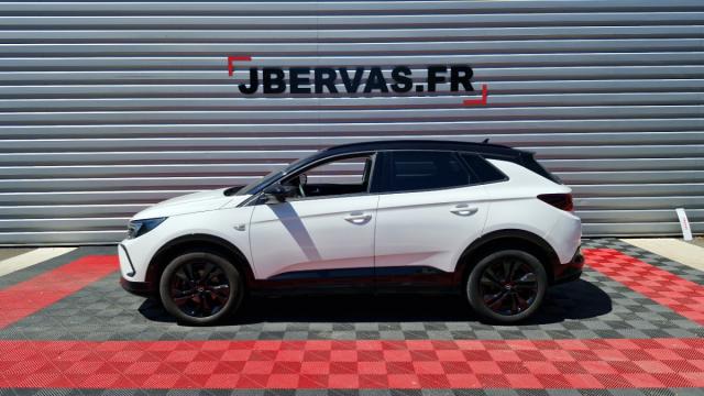 Opel Grandland image 2