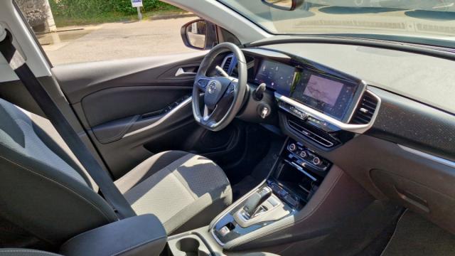 Opel Grandland image 8