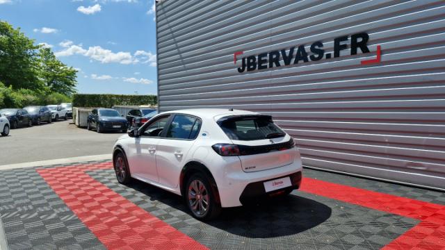 Peugeot 208 image 3