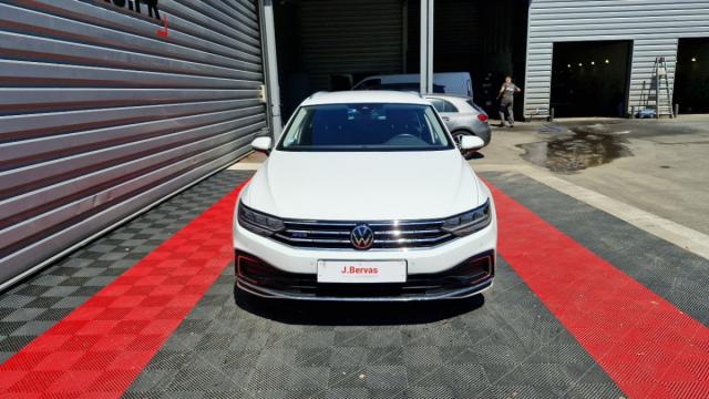 Volkswagen Passat Sw image 4