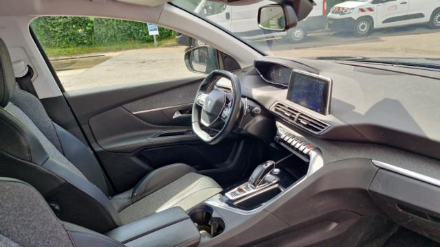 Peugeot 5008 image 4