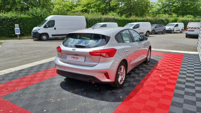 Ford Focus image 6