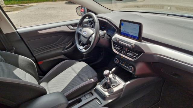 Ford Focus image 5