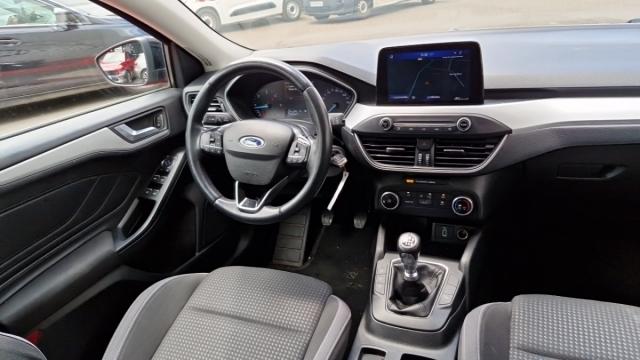 Ford Focus image 7
