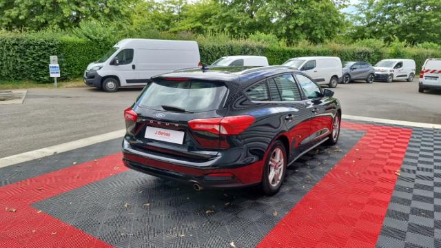 Ford Focus image 6