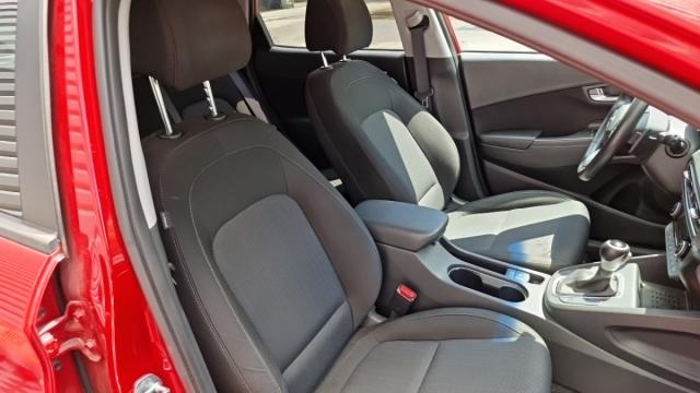 Hyundai Kona image 4