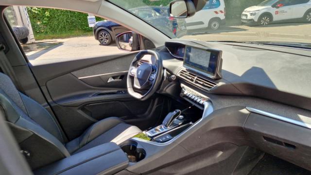 Peugeot 5008 image 6