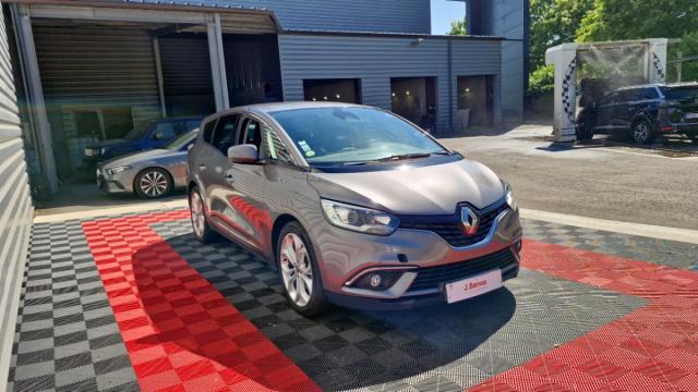 Renault Grand Scénic image 1