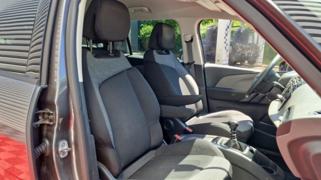 Citroen Grand C4 Spacetourer image 7