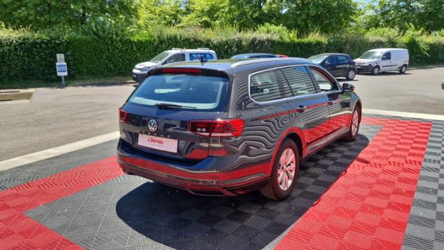 Volkswagen Passat Sw image 4