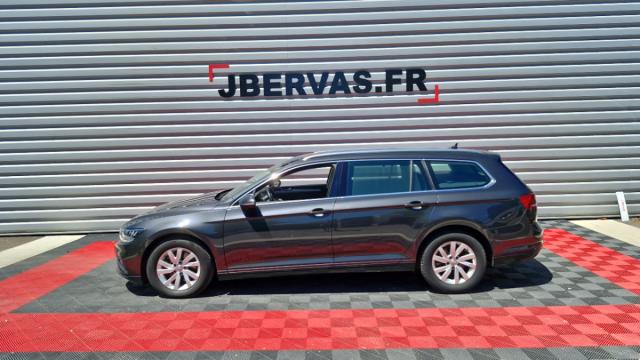 Volkswagen Passat Sw image 1