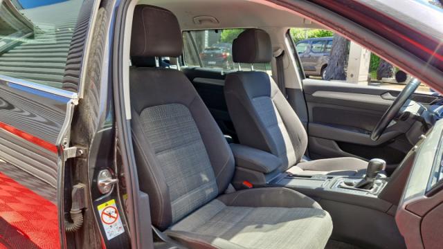 Volkswagen Passat Sw image 3