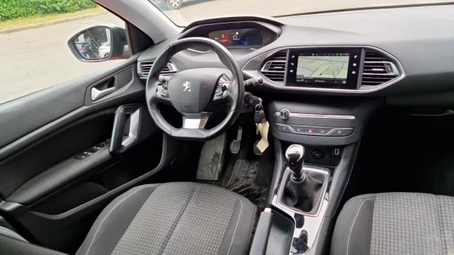 Peugeot 308 image 5