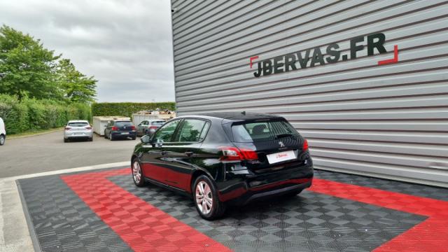 Peugeot 308 image 7