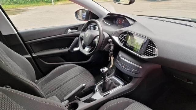 Peugeot 308 image 4