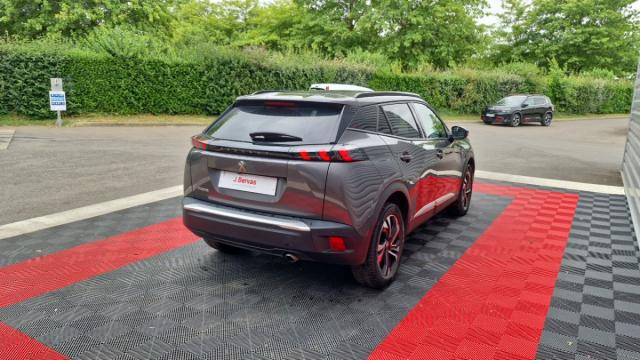 Peugeot 2008 image 4