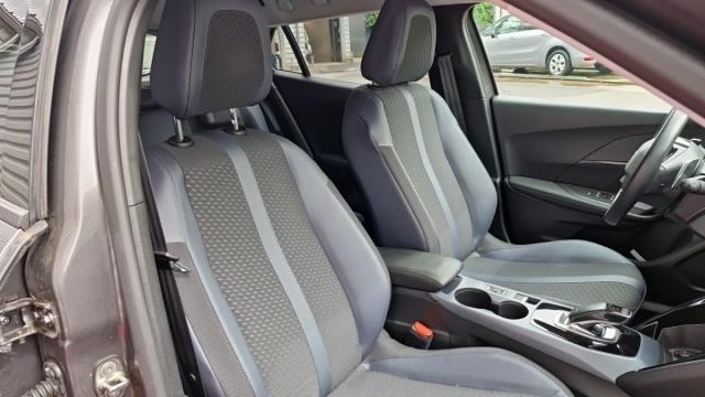 Peugeot 2008 image 5