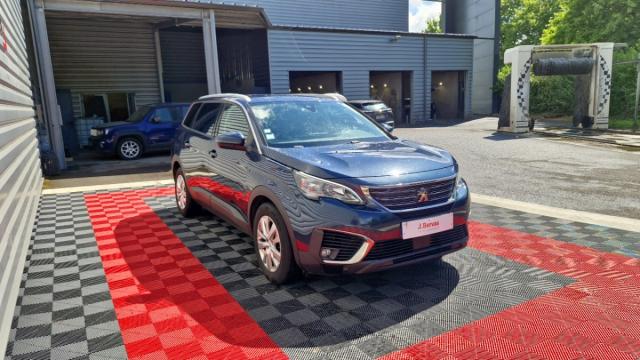 Peugeot 5008 image 3
