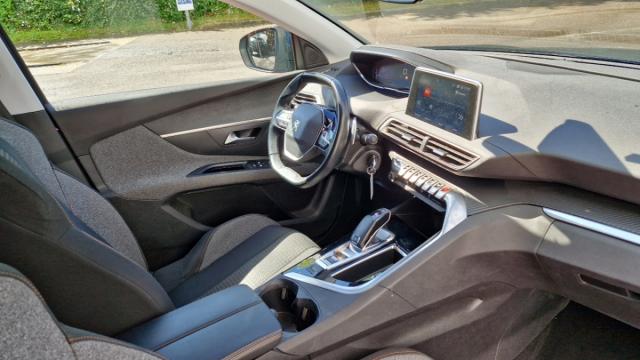 Peugeot 5008 image 9