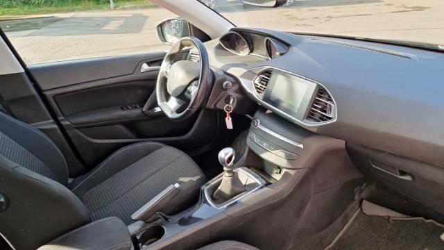 Peugeot 308 image 4