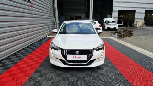 Peugeot 208 image 7