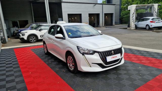 Peugeot 208 image 2