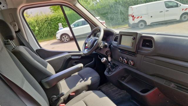 Renault Master image 3