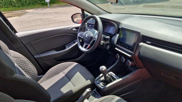 Renault Clio image 8