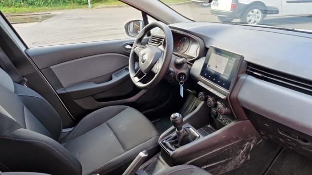 Renault Clio image 1