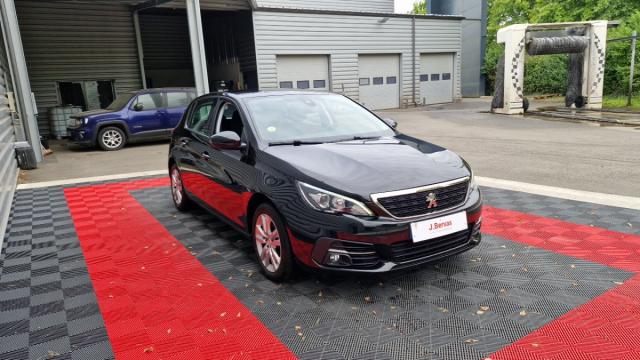 Peugeot 308 image 2