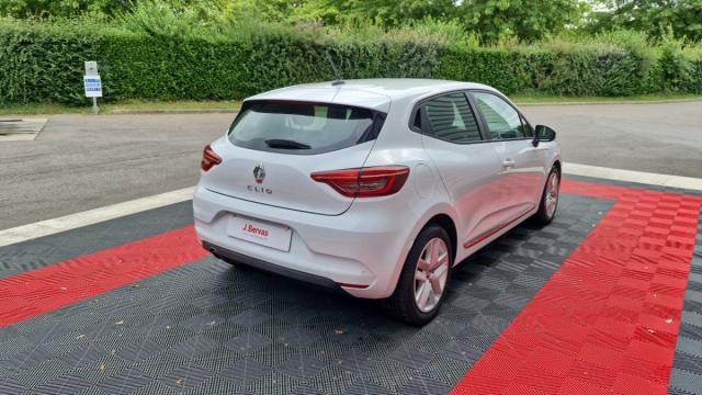 Renault Clio image 2