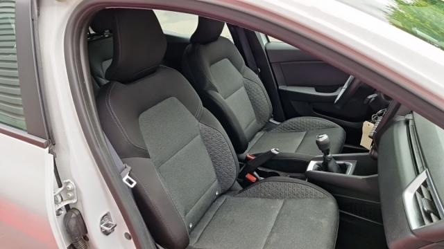 Renault Clio image 3