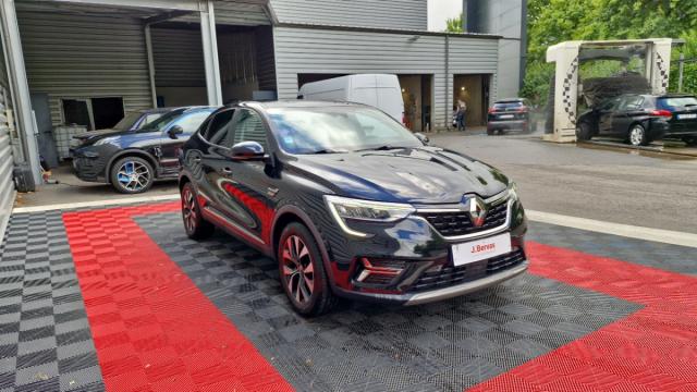 Renault Arkana image 1