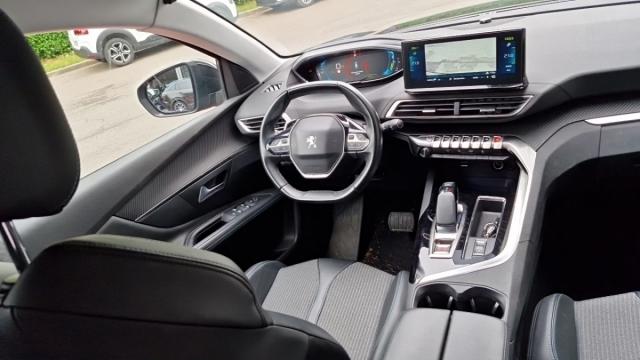 Peugeot 3008 image 1