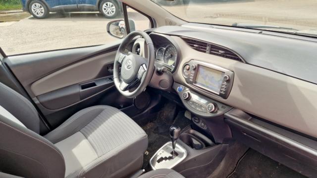 Toyota Yaris image 8