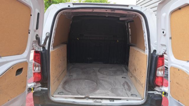 Opel Combo Cargo image 3