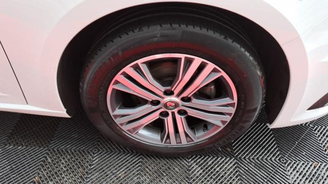 Renault Mégane image 9