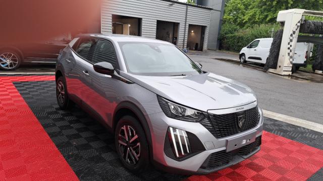 Peugeot 2008 image 8
