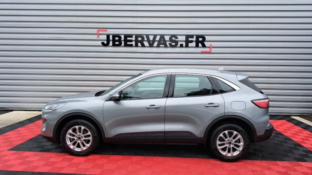 Ford Kuga image 8