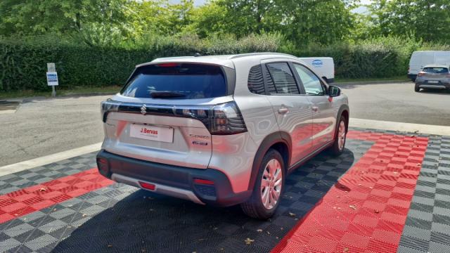 Suzuki S-Cross image 3