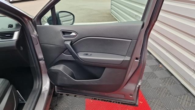 Renault Captur image 3