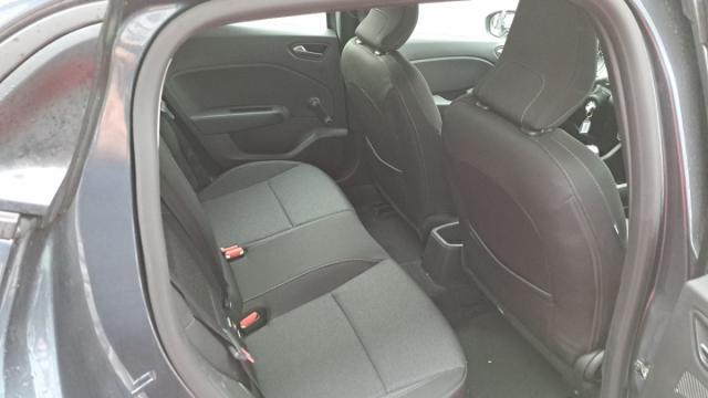 Renault Clio image 1