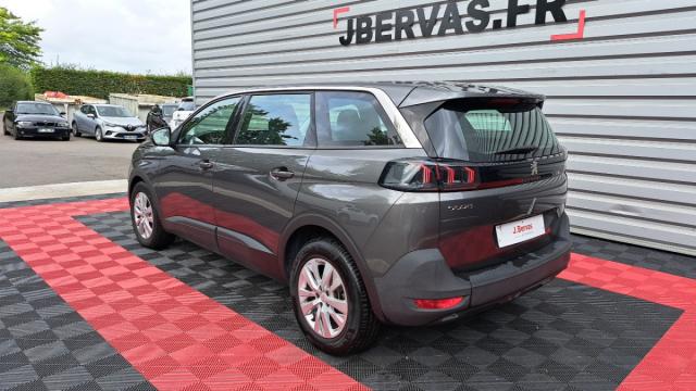 Peugeot 5008 image 3