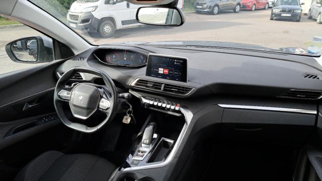 Peugeot 3008 image 9