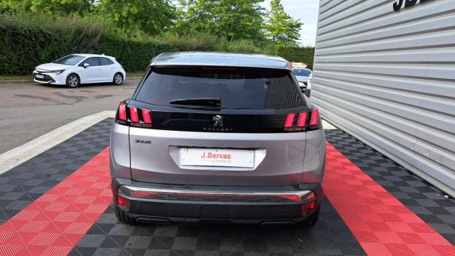 Peugeot 3008 image 2