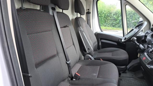 Peugeot Boxer image 6