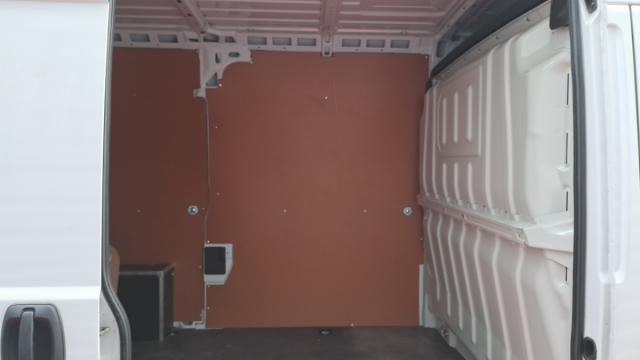Peugeot Boxer image 3